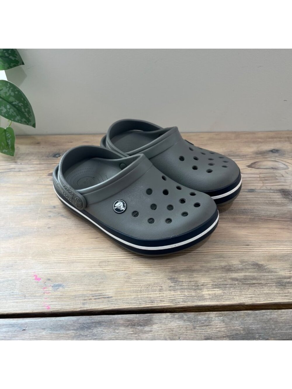 Crocs Crocband Clogs Youth 2 Gray